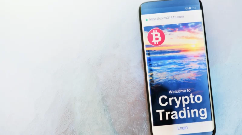 Liquidity Pools vs. Order Books: Choosing the Right Crypto Trading Platform